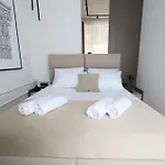Din Luxury Apartman *