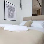 Din Luxury *