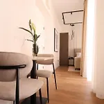 Din Luxury *