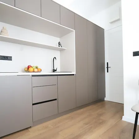 Din Luxury * 사라예보