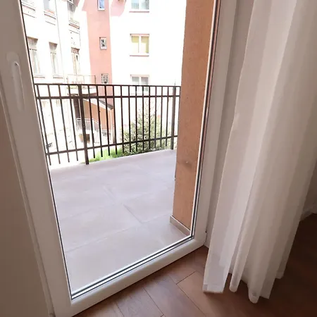Din Luxury Saraievo