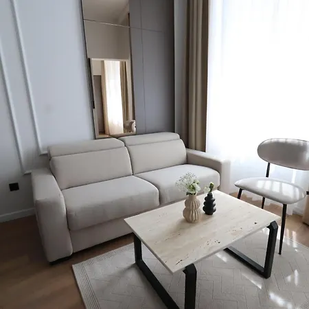 Din Luxury *